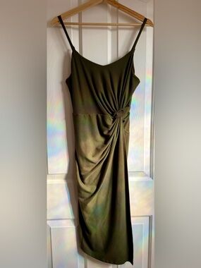 nine britton Olive Twist-Front Midi Slip Dress - Size M Petite